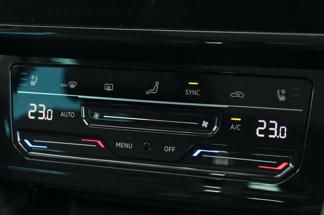 画像10: 【試乗記】パサート オールトラック TDI 4MOTION アドバンス