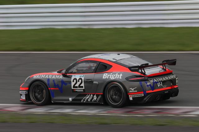 画像: #22 WAIMARAMA EBI Cayman GT4