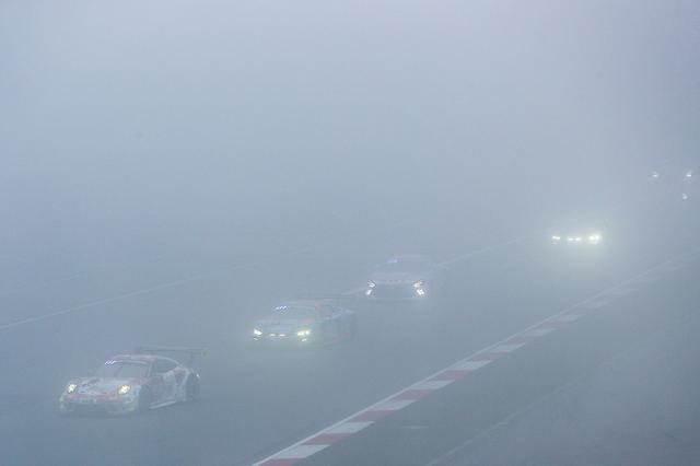 画像3: マンタイのポルシェがニュル24時間で優勝