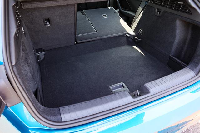 画像9: 【ミニ試乗記】Audi A3 Sportback 1st edition