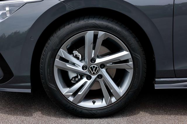 画像3: Golf eTSI R-Line