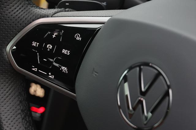 画像9: 【ミニ試乗記】アルテオン シューティングブレーク TSI 4MOTION エレガンス