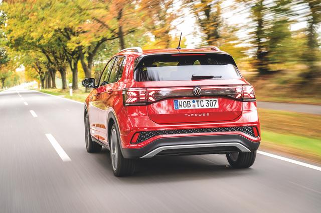 Auto Bild】これは小さなTouaregだ！新型「T-Cross」ドライビング