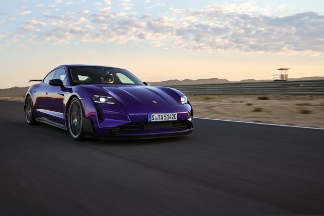 最高出力1108ps！ポルシェジャパン「Taycan Turbo GT」と「Taycan