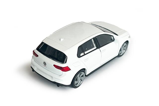 フォルクスワーゲン　ゴルフ　ミニカー　希少価値 Golfgang Nr.311：Golf GTI - 8speednet VW、Audi、Porscheが