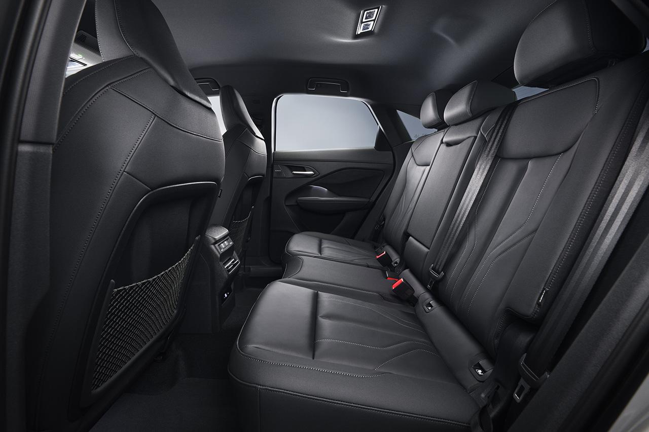 画像6: 新型「Audi Q3 Sportback」がアンヴェール