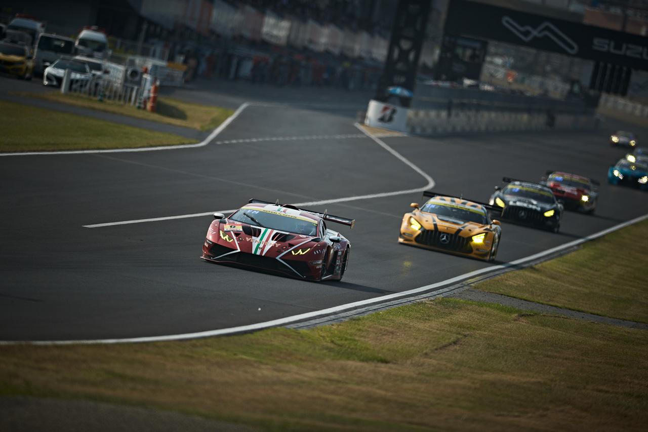 画像3: 【SUPER GT Rd.5 Suzuka】seven × seven PORSCHE GT3Rが最後尾スタートから怒濤の追い上げ