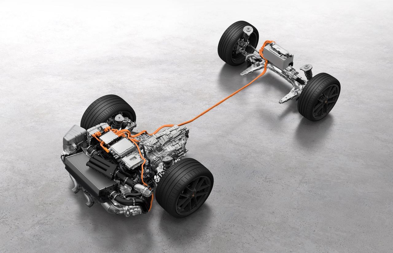 画像: T-Hybridシステムを搭載したことによる重量増は約50kg増とのこと。