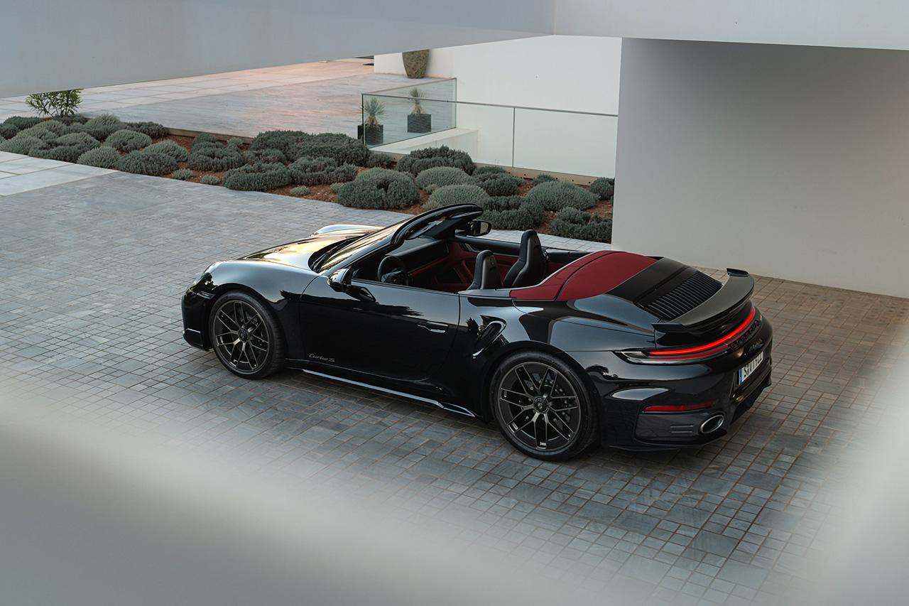 画像3: 史上最強の市販911となる新型「911 Turbo S」登場