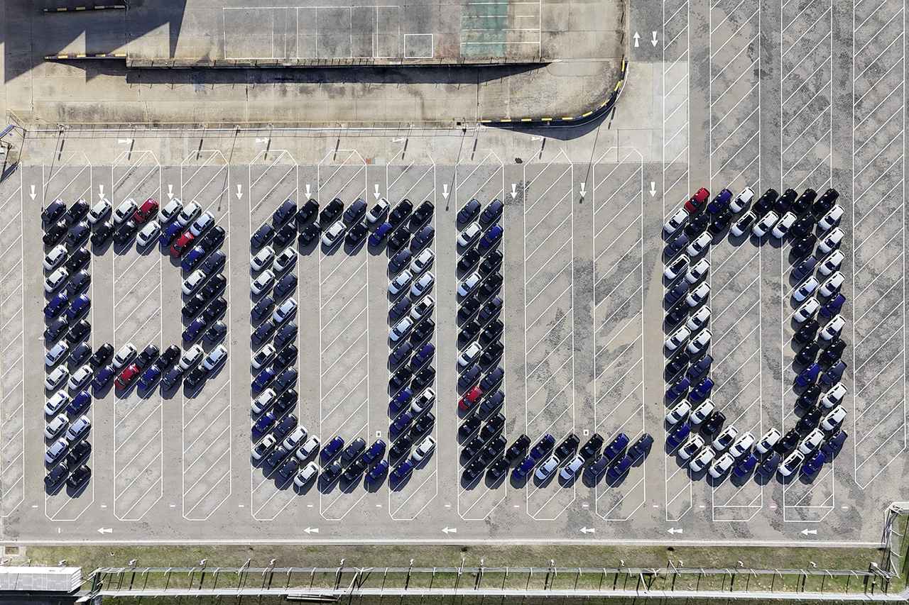 画像2: 南アで「Polo」が豪快なドリフトを披露