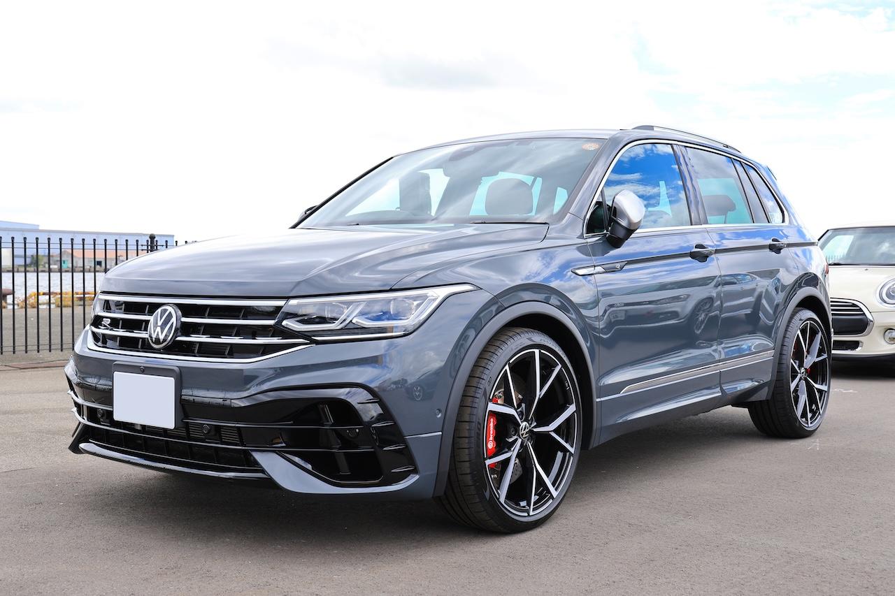 画像: こちらのTiguan Rは純正ホイールとのことで、今後どのOZホイールをチョイスすることになるのでしょうか。