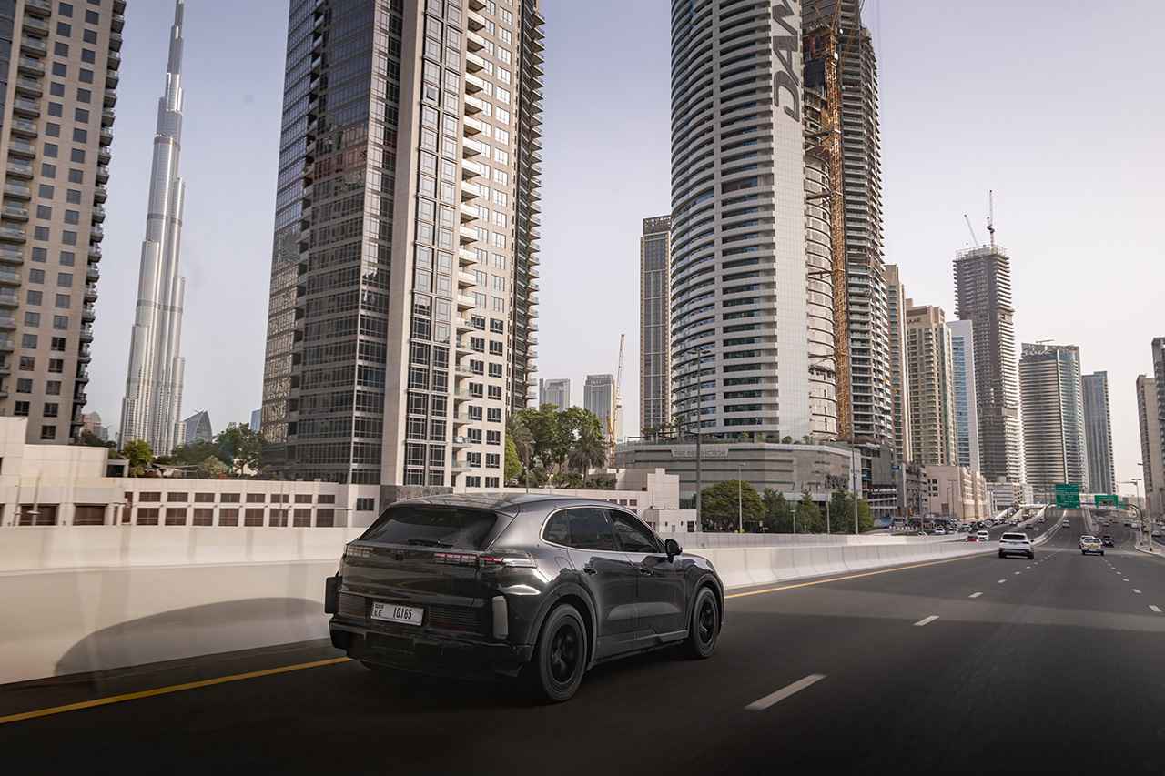 画像7: Porsche、次期「Cayenne Electric」を極限条件下でテスト