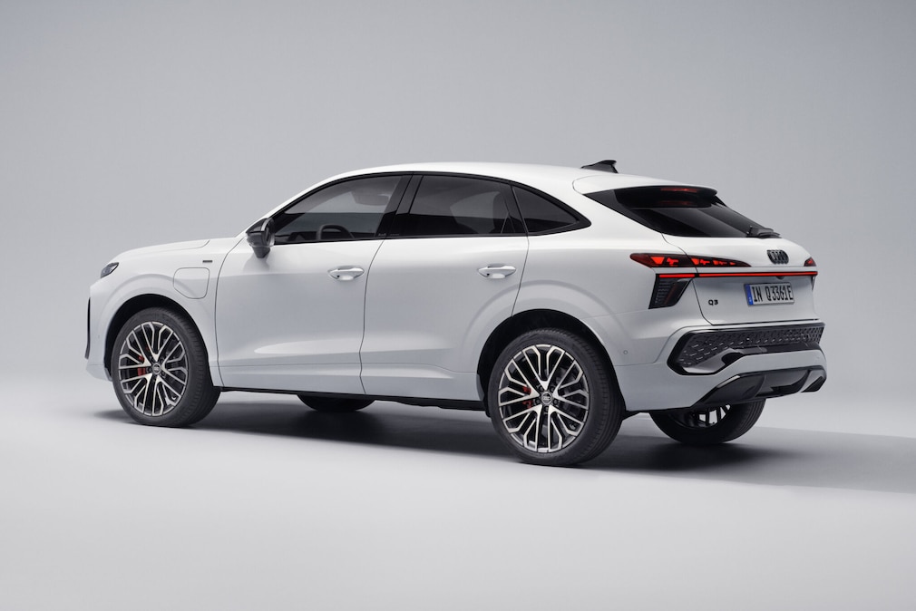 画像: デザイン:SportbackとSUVの違い