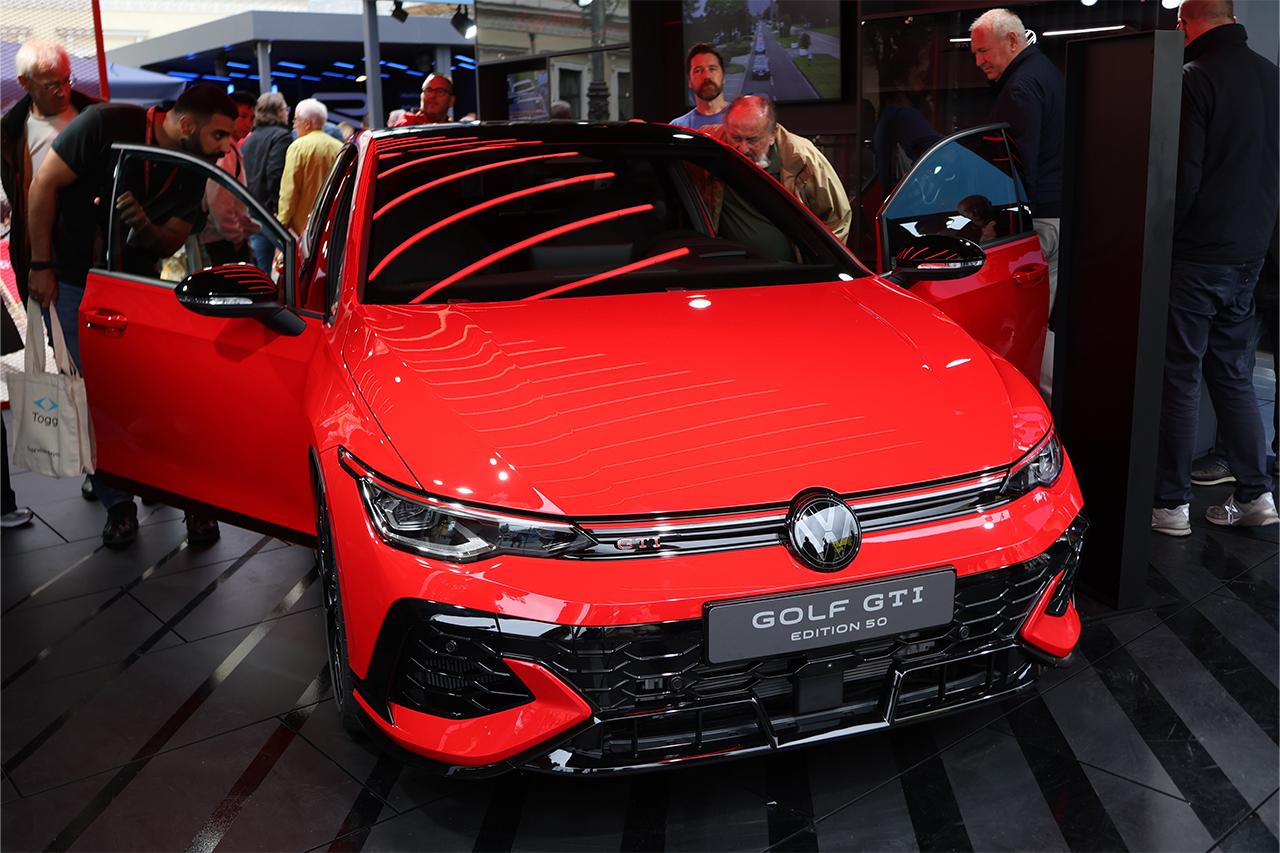 画像: VW「Golf GTI Edition 50」。