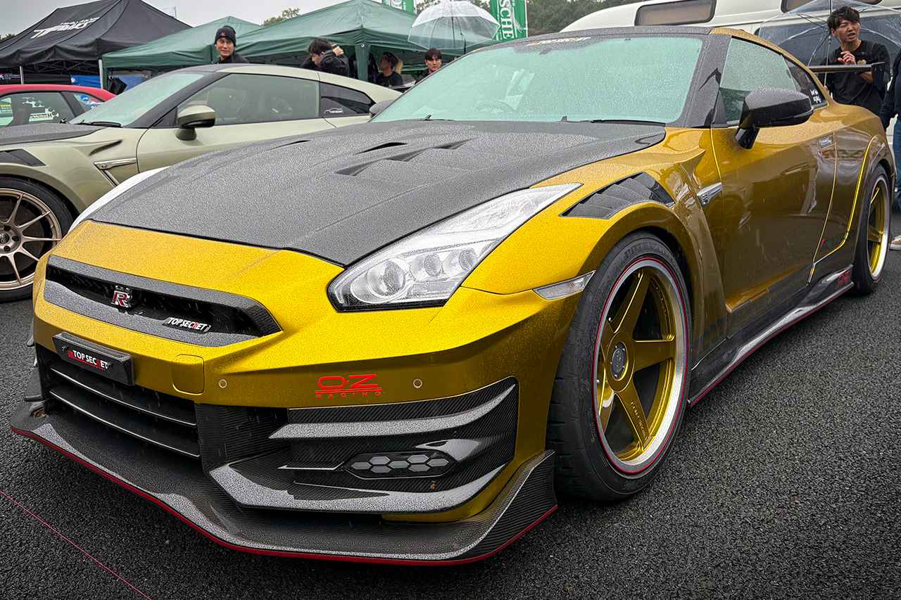 画像: R35型日産GT-Rには「OZ Futura-1 Forged Top Secret spec」が装着される。