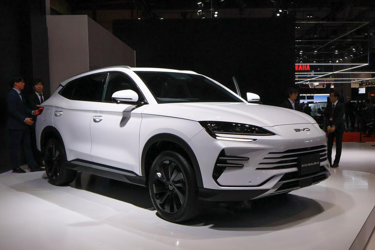 画像: プラグインハイブリッド車の「BYD SEALION 6 DM-i」は12月に正式発表の予定。