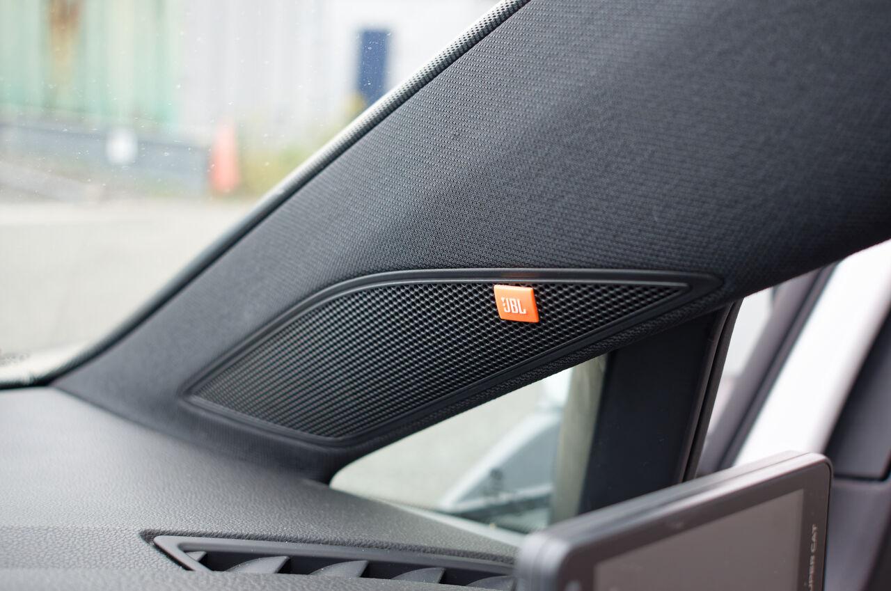 画像6: 【maniacs CAR SALES】Volkswagen Golf7.5 GTI(ワンオーナー)販売中!支払い総額249.5万円 車両本体価格242万円