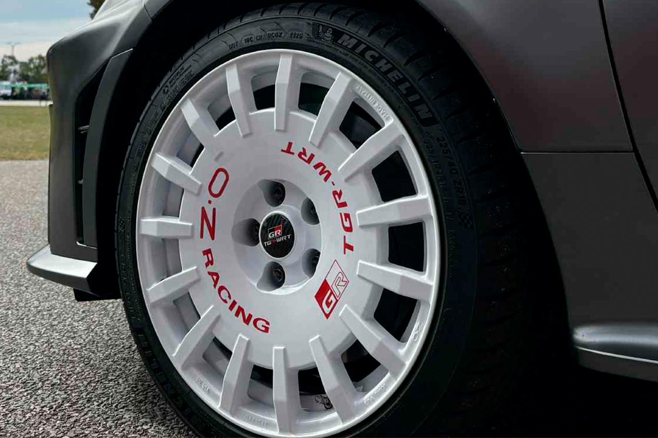 画像2: 【OZ】「フォーラムエイト・ラリージャパン2025」に出展しているオーゼットジャパンブースを取材