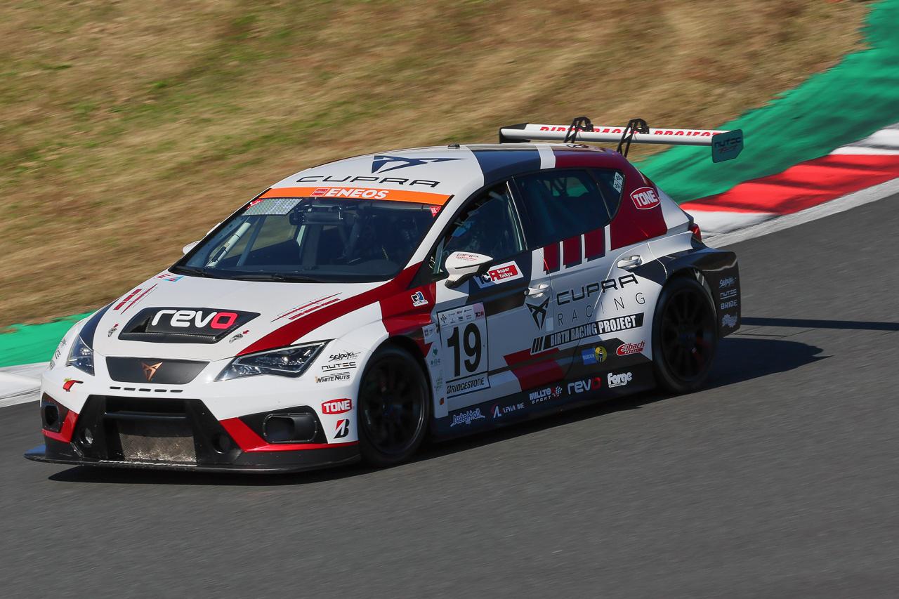 画像6: 【S耐 Rd.7 FUJI】seven x seven PORSCHE GT3Rが総合優勝しシリーズタイトル獲得