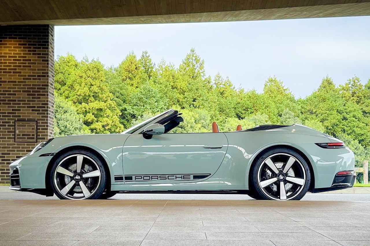 画像: Porsche 911 Carrera Cabriolet（992.2）主要諸元