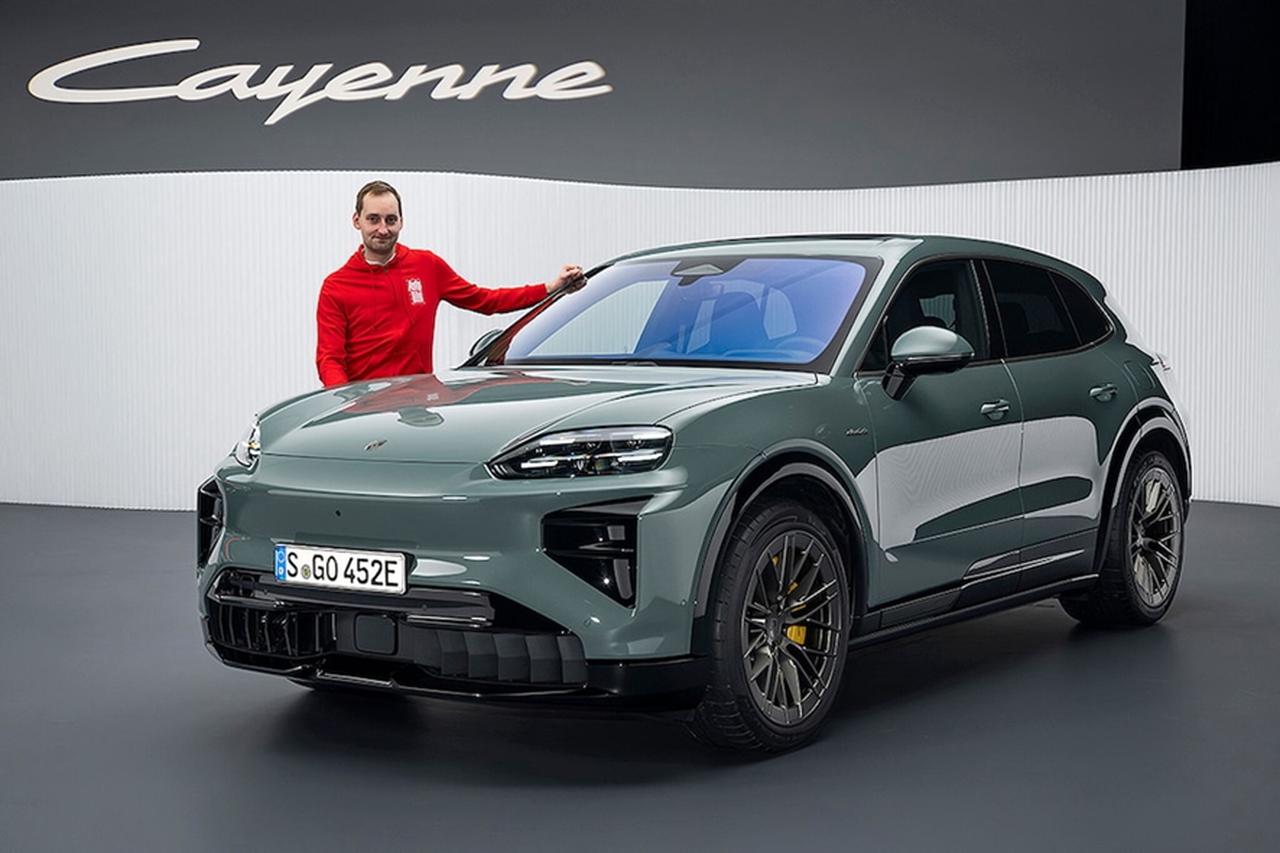 画像: Cayenne Electricは内燃エンジン車と並行して販売