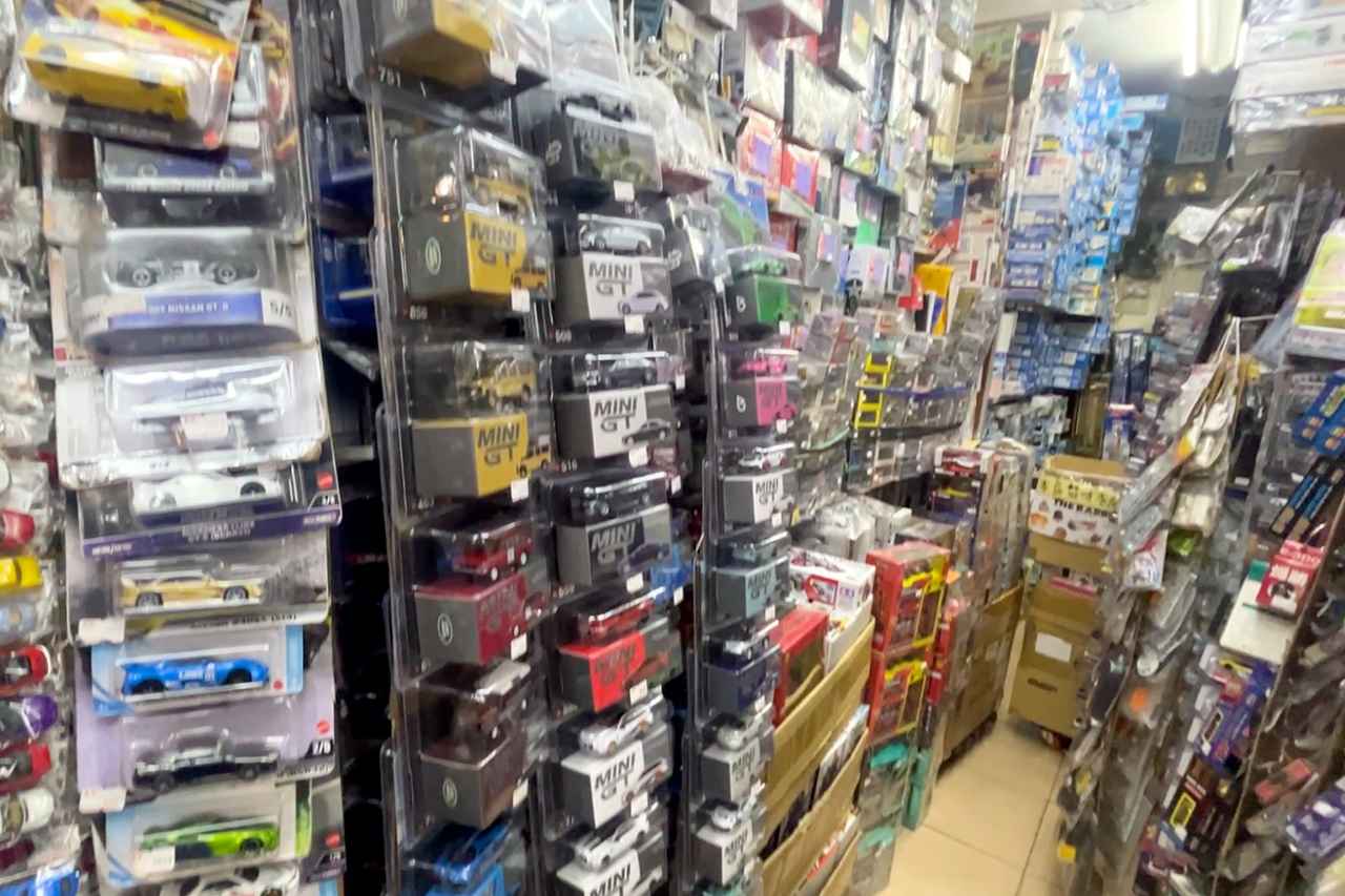 画像: 台北 西門町 萬年商業ビル 覚悟して訪れるべし！