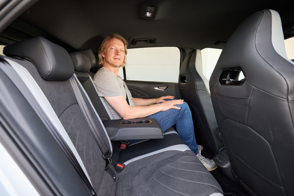 画像12: 【Auto Bild】同門対決！ GolfとID.3、いま買うならどっち？