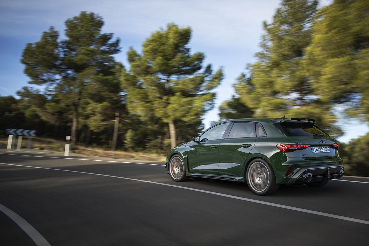 画像7: 5気筒50周年記念の限定モデル「Audi RS 3 competition limited」登場