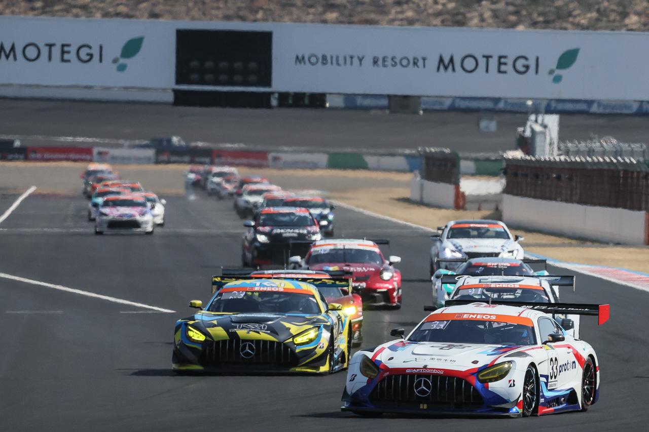 画像2: 【S耐 Rd.1 MOTEGI】TECHNO FIRST R8 LMS GT4がST-Zクラスで優勝