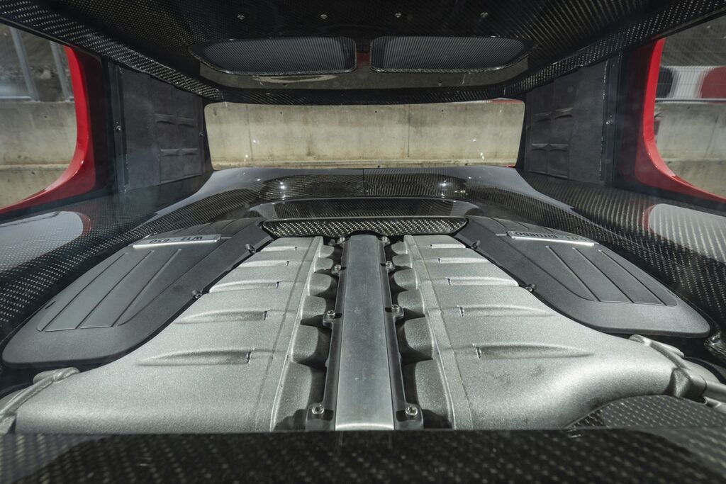 画像: Volkswagen Golf GTI W12が再び息を吹き返す