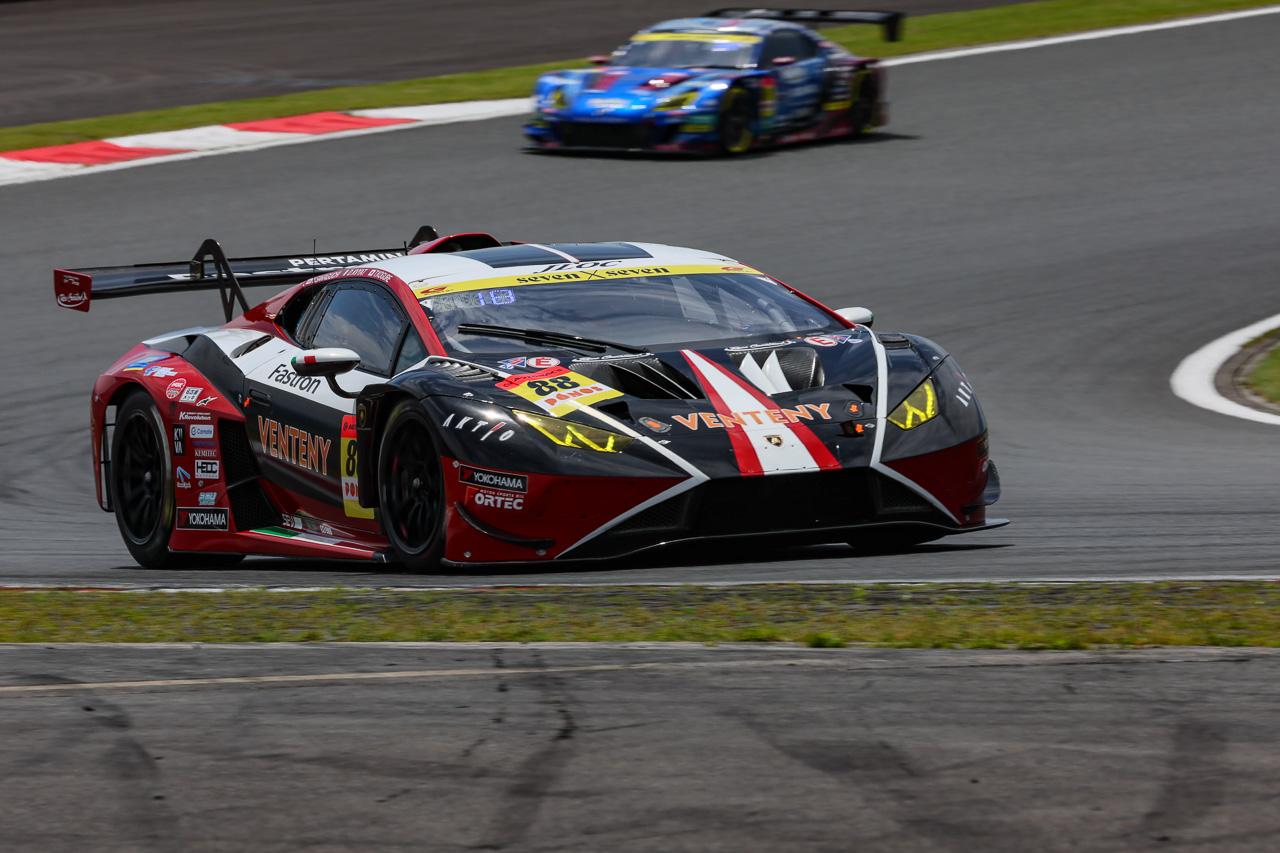 画像: #88 VENTENY Lamborghini GT3