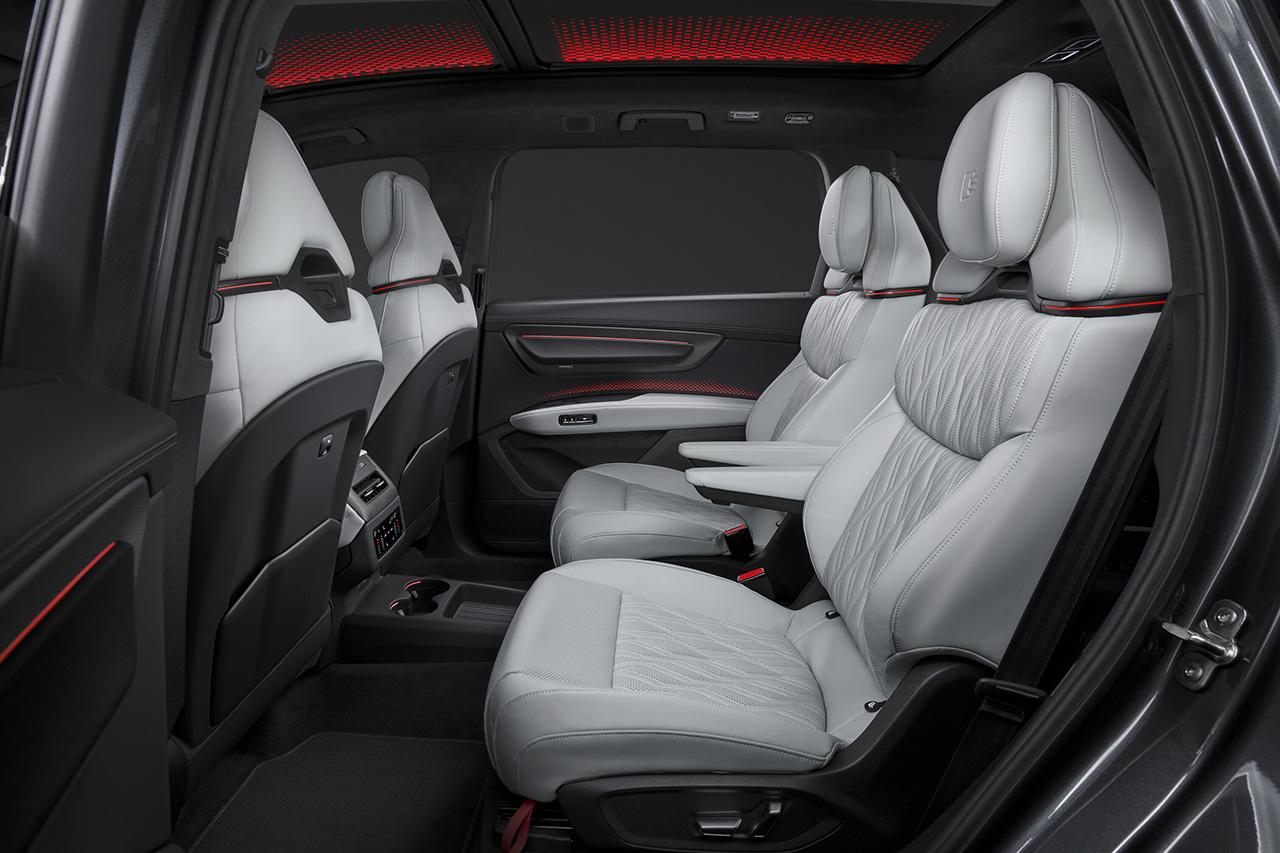 画像4: Audiの新フラッグシップSUV「Audi Q9」 3列シートと極上空間が生むラグジュアリー体験とは？
