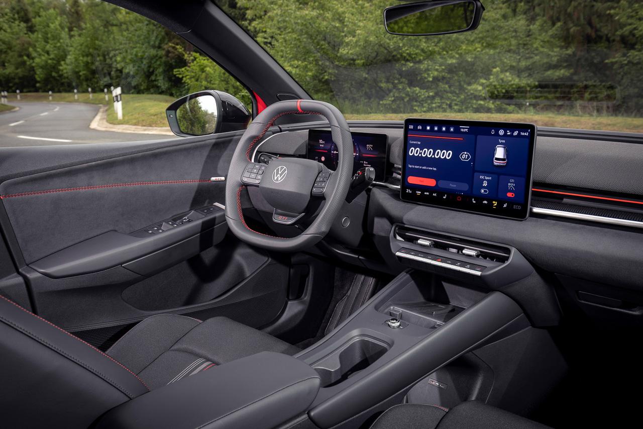 画像13: ついにベールを脱いだ「ID.Polo GTI」！　新時代のGTIとは？