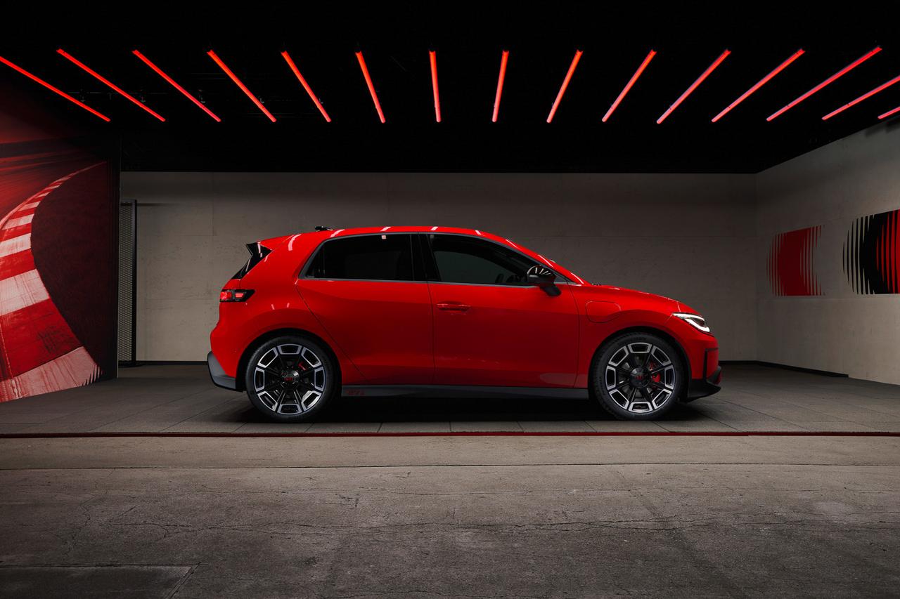 画像7: ついにベールを脱いだ「ID.Polo GTI」！　新時代のGTIとは？