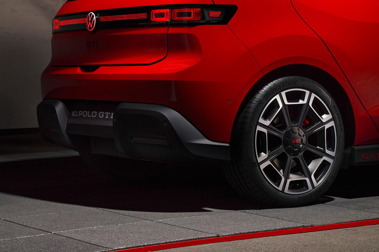 画像11: ついにベールを脱いだ「ID.Polo GTI」！　新時代のGTIとは？