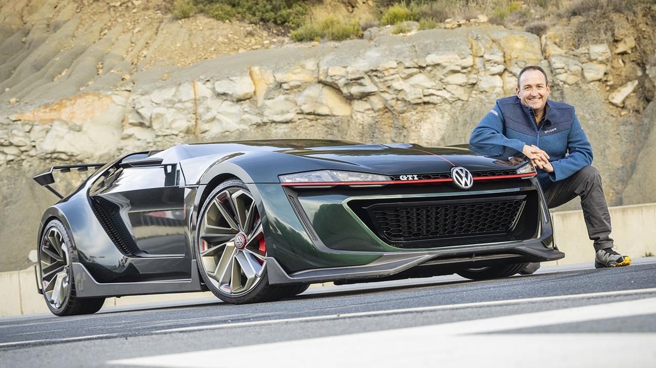 画像1: 【Auto Bild】ゲームから現実へ──503PSの「Volkswagen Golf GTI Roadster」を駆る
