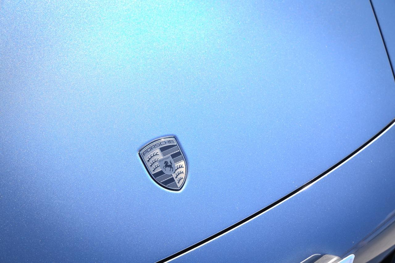 画像: 長く付き合えば付き合うほど、911 Turbo Sの素性の良さを実感できるはず。それこそがこのクルマのオーナーにのみ許される「特権」でもあります。