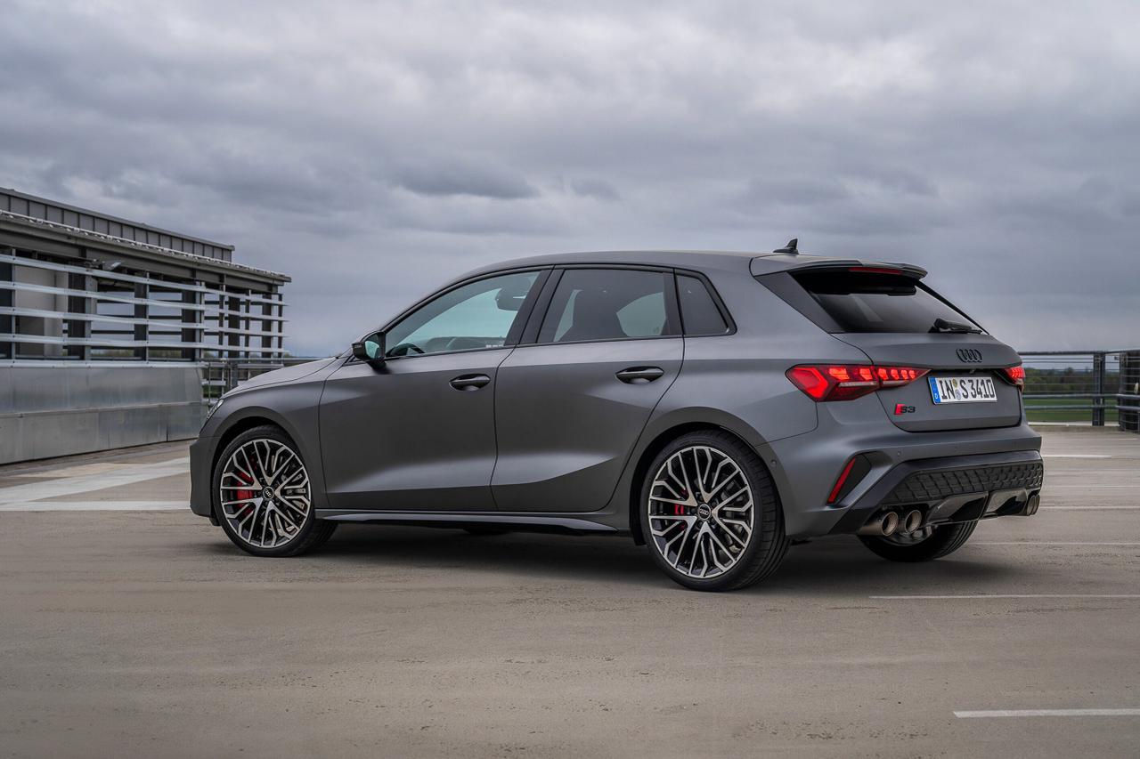画像2: Audi S3 Sportback