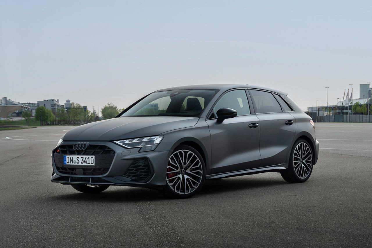 画像1: Audi S3 Sportback