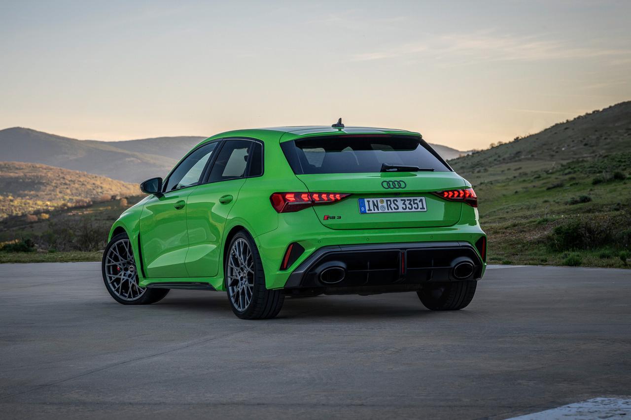 画像2: Audi RS 3 Sportback