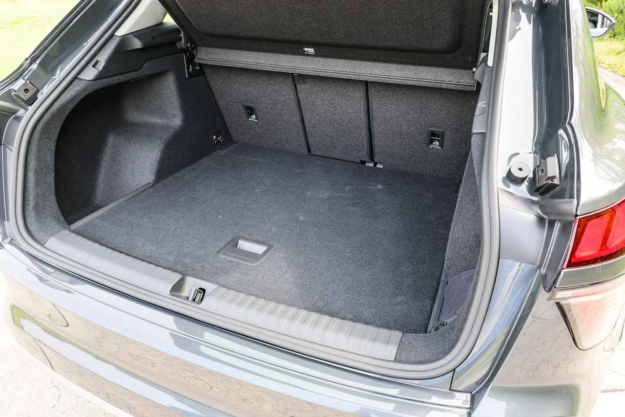 画像9: 【ミニ試乗記】Audi Q3 TFSI 110kW advanced