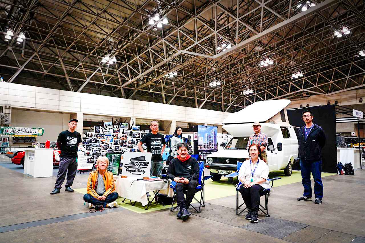 画像: 2026年カウンシル出展。レストア中の姿を展示。設営準備メンバーと。