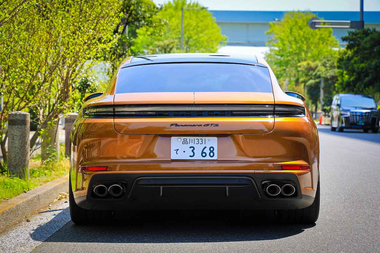 画像5: 【自動車まんげ鏡】エピソード35：「4枚ドアは必要。でも……な人のために」ポルシェ Panamera GTS試乗記