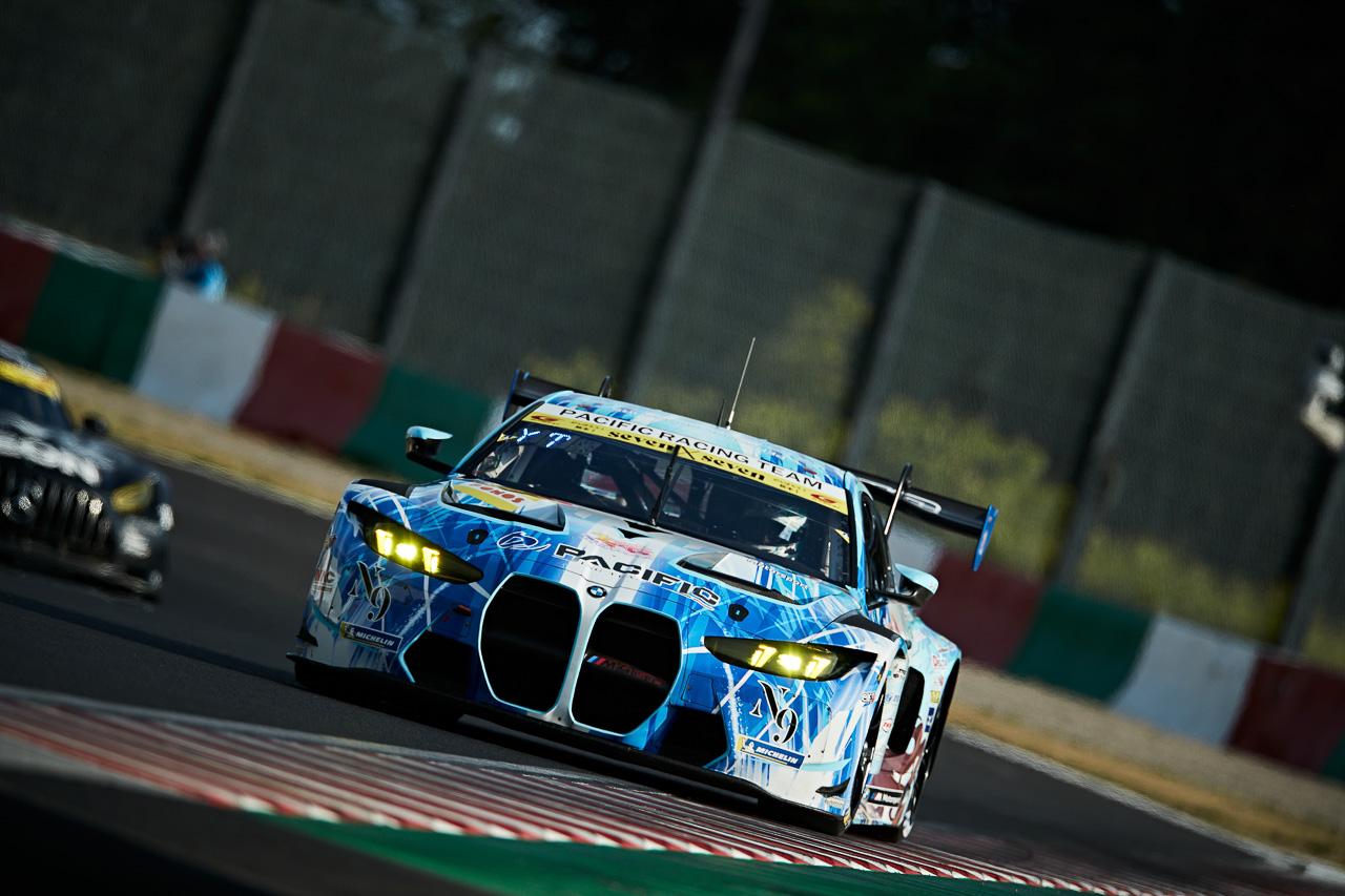 画像: #9 PACIFIC ウマ娘 NAC BMW