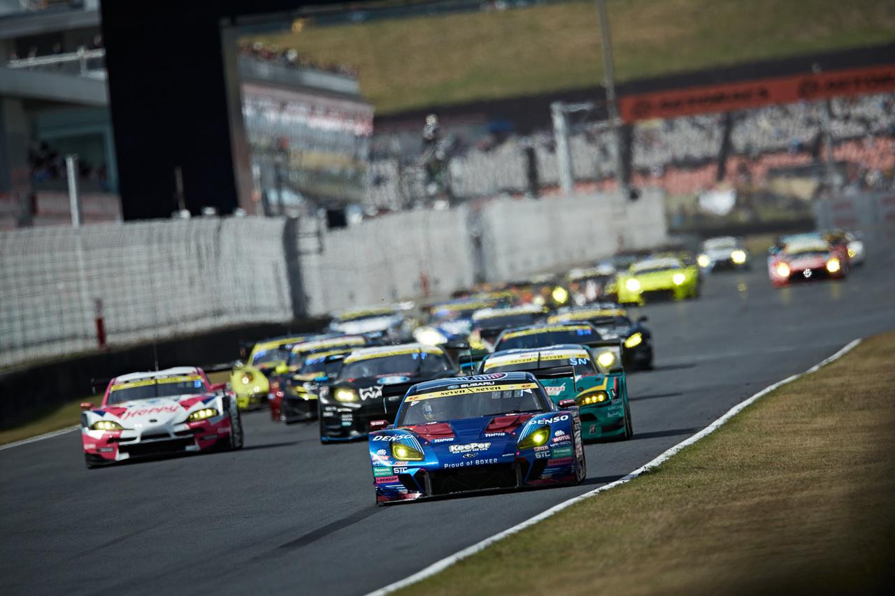 画像: GT300クラスのスタートの様子