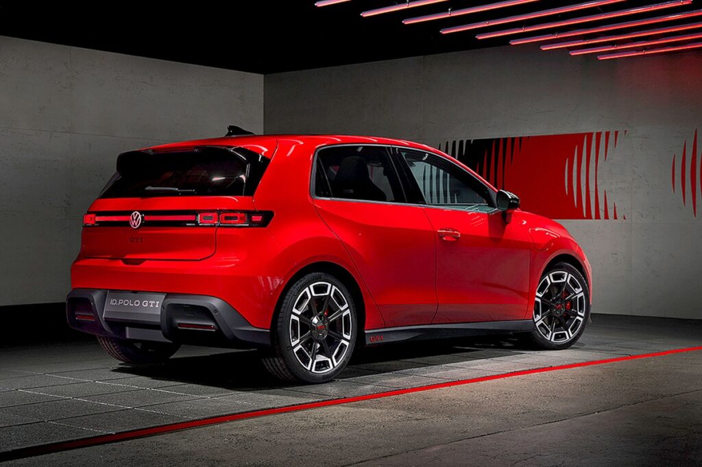 画像6: 【Audo Bild】これが「ID. Polo GTI」のコックピットだ！