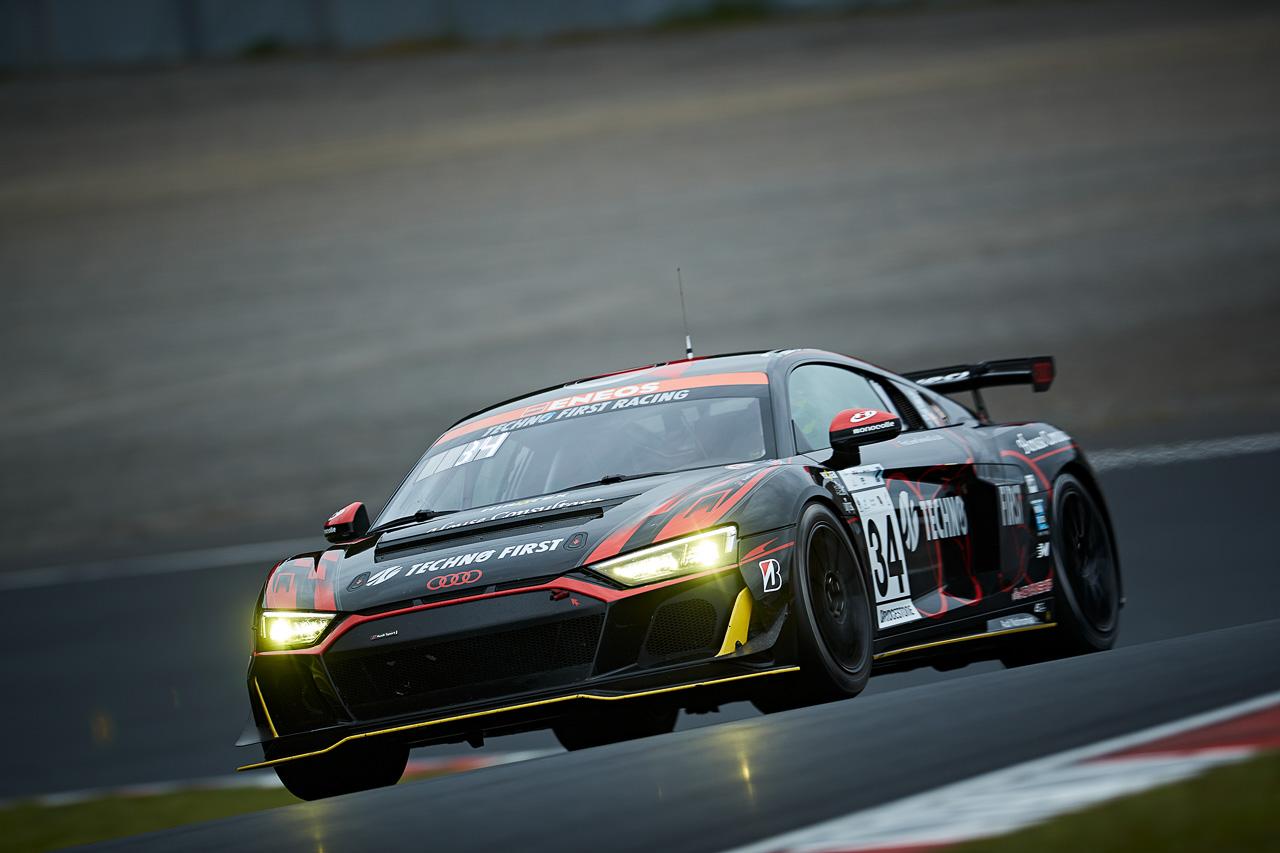 画像2: #34 TECHNO FIRST R8 LMS GT4