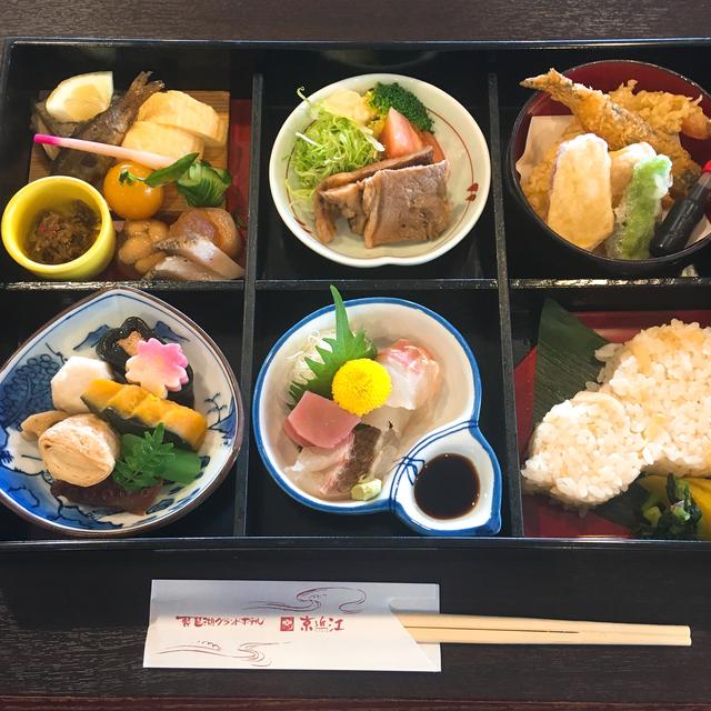 画像: 11時半頃、琵琶湖グランドホテルにて昼食。旬食材満載の贅沢なご飯をいただきました