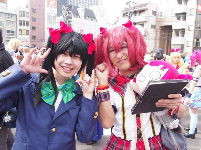 画像: ちょっとガタイのいいにこにー&ルビィちゃん、†AWAjel†の推しコンビ!