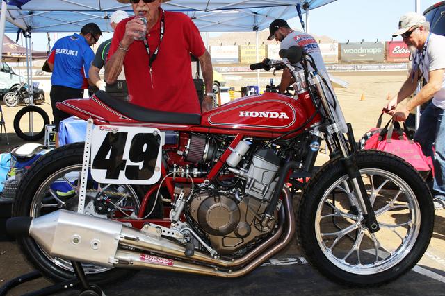 画像: WOOD HONDA CRF1000L 撮影: 中尾省吾